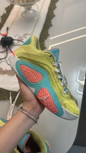 Tênis Jordan tatum 2