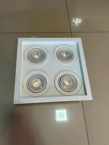 Luminárias com Lâmpadas dicroicas