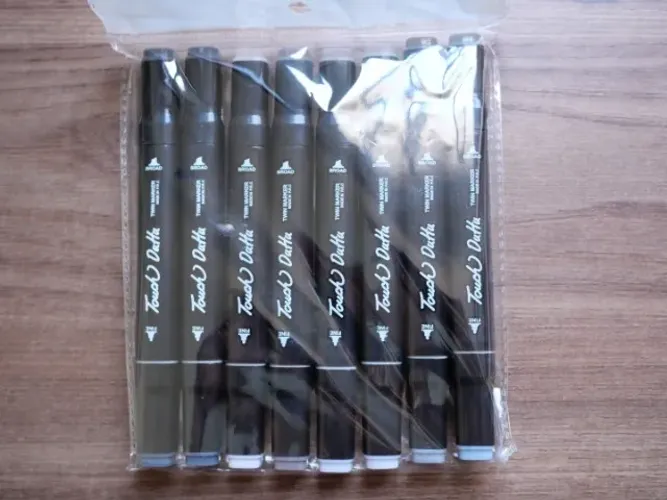 Kit 8 Canetas tons cinza Ponta Dupla touch bobbie goods marcadores