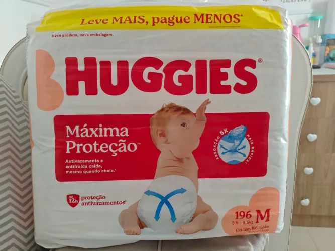 Huggies Supreme Care M lacradas - 2 pacotes