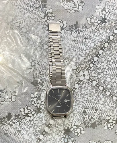 Vende-se Relógio Casio + Pulseira banhada de Prata