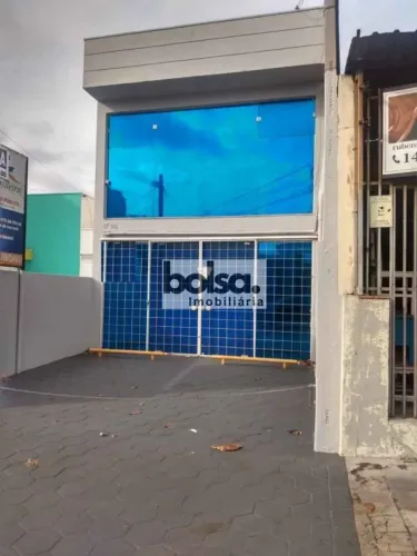 prédio Comercial para venda com 242 m² em Jardim Nasralla, Bauru - SP