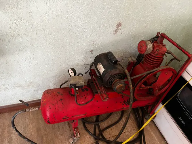 Compressor industrial - 200 litros 