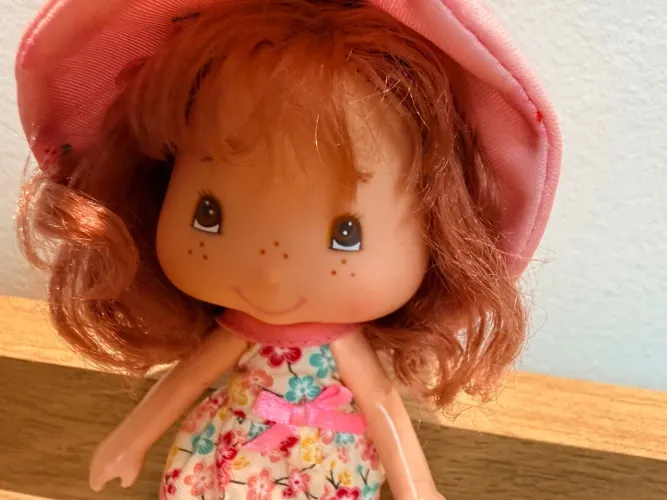 Boneca Moranguinho oroginal