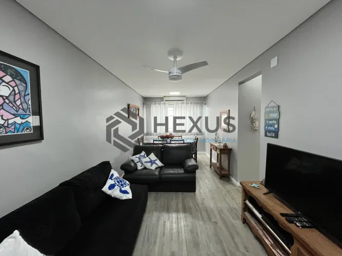 Apartamento a duas quadras da Praia das Pitangueiras, Guaruja