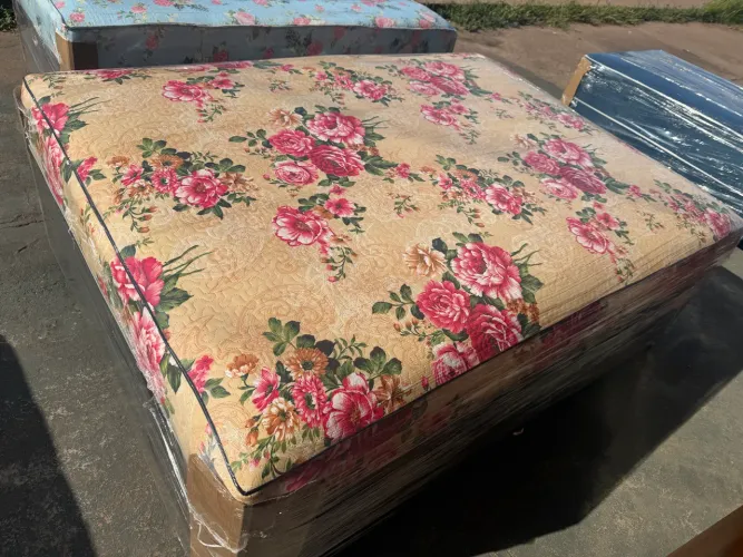 Cama casal mola ensacada nova