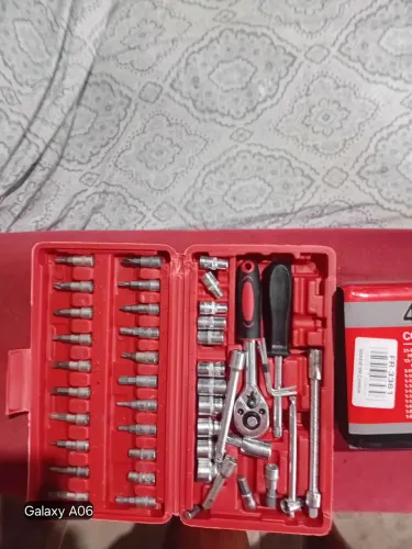 46 PCS SOCKET SET(1/4"