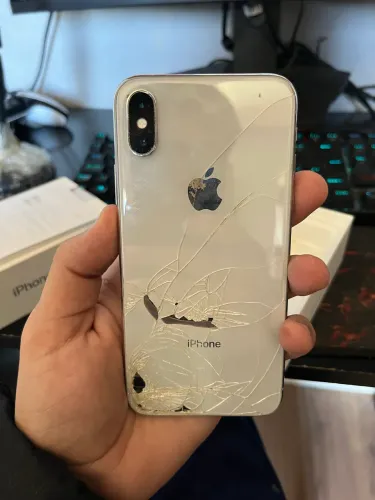 Iphone x nenhuma peça trocada. (Valor negociável)