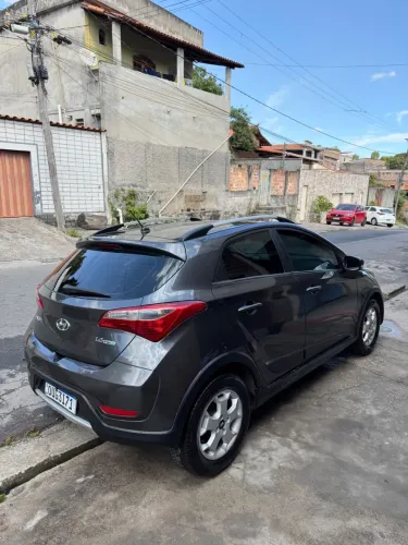 Hyundai HB20X Style 1.6 Flex 16V Mec. 2014