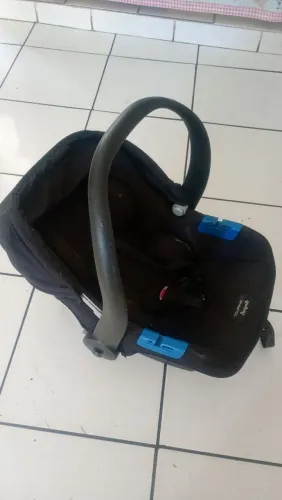 Bebê conforto com base
