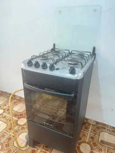 VENDO FOGÃO 4 BOCAS - BOM ESTADO 