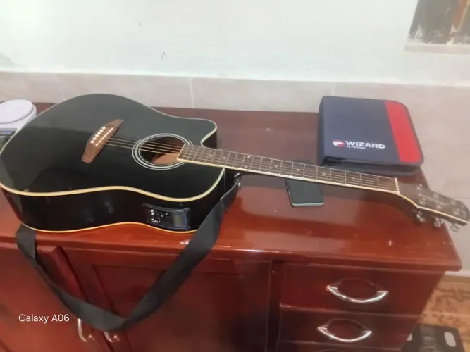 VIOLÃO. STRINBERG AF65C.