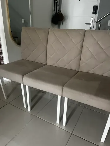 Conjunto mesa e cadeiras 6 lugares 