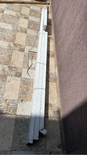Condutor de água calhas
