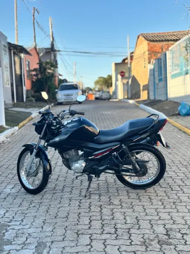 Vendo moto factor 