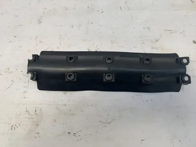 Defletor Tampa Valvula Volkswagen Gol 1.8 Ap 8v 1985 1994 Preto