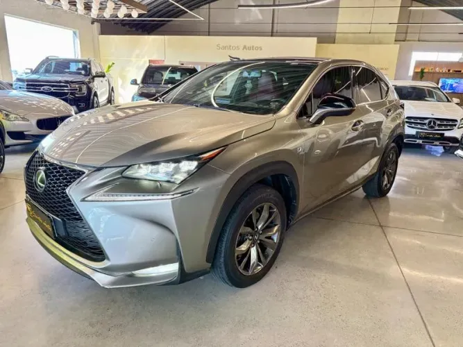 Lexus NX-200T F-sport 2.0 16V 238cv Aut. 2015