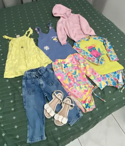 Roupa infantil