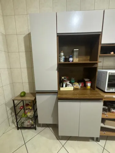 Cozinha Completa Modulada - Ótimo Espaço de Armazenamento