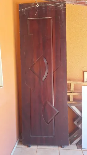 Portas de Madeira Maciça 283x93x5 (Par)