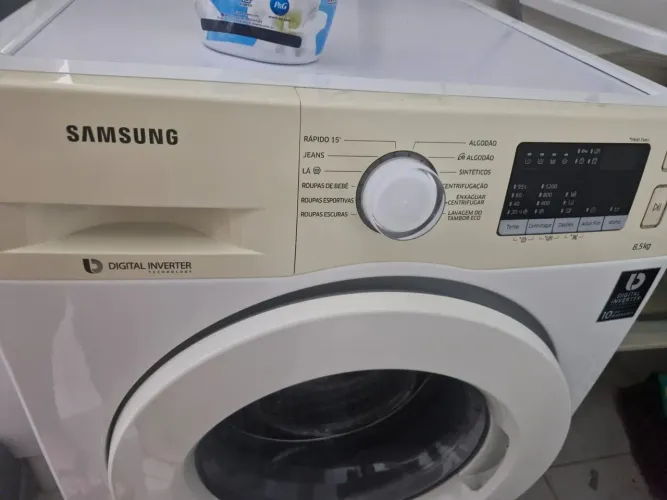 Vendo máquina de lavar Samsung com defeito na placa.