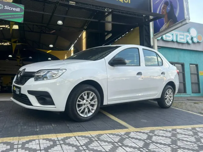 Renault Logan Life Flex 1.0 12V 4P Mec. 2024