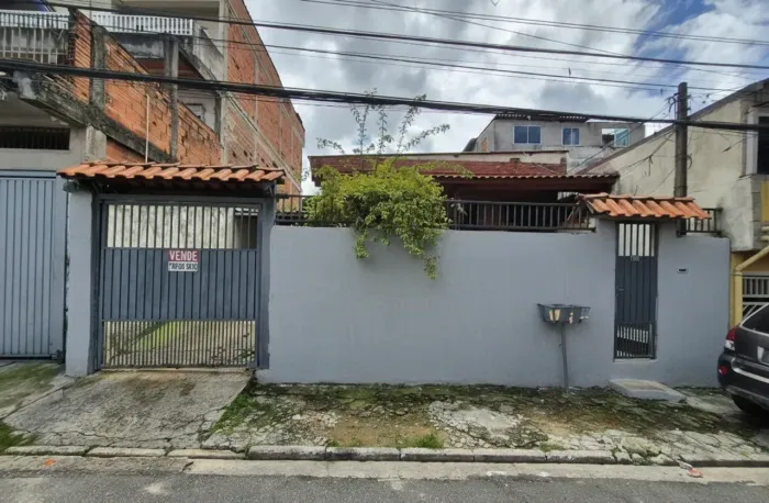 Casa para venda possui 90 metros quadrados com 3 quartos em Brasilândia - São Paulo - São