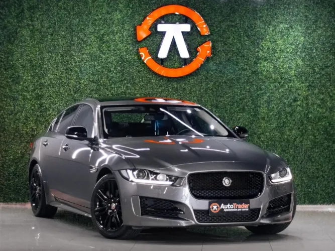 Jaguar XE 2.0 Turboch. R-sport 240/250cv Aut. 2017