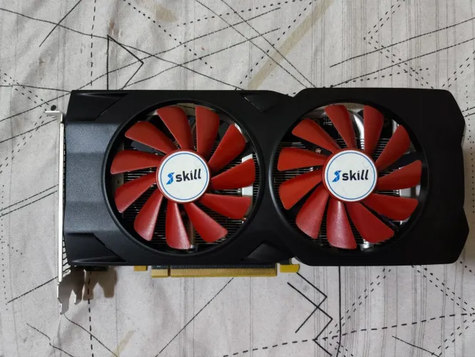 Placa de Vídeo Rx 580 2040sp, IMPECÁVEL 1 mês de uso