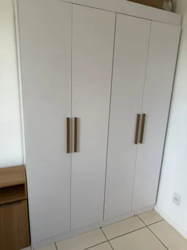 Roupeiro, entrega e montagem 