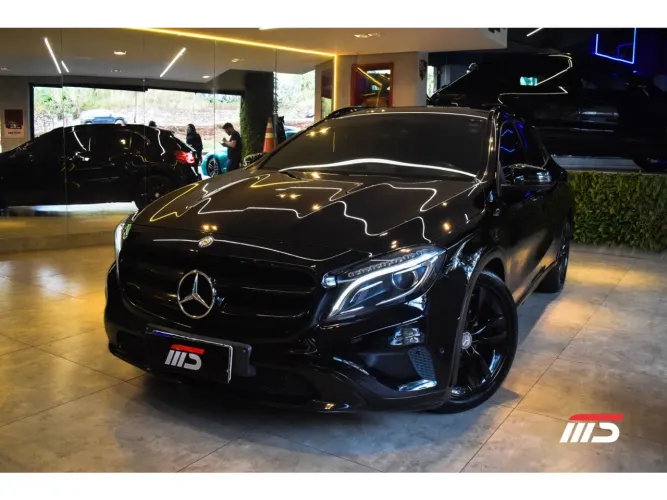 Mercedes-Benz GLA 200 Vis. Black ED. 1.6 TB 16V Aut. 2015