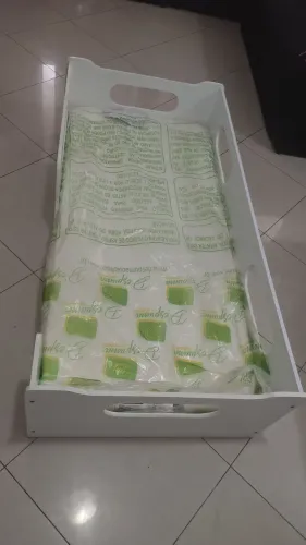Cama infantil montessoriana