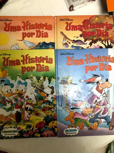 Coleção Livros Uma história por dia Disney As 4 estações