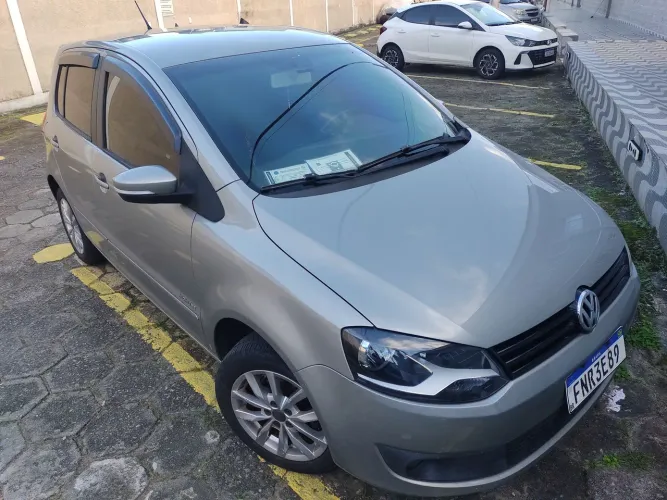 Volkswagen Fox Prime/higli. 1.6 Total Flex 8V 5P 2014