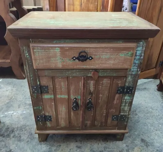 Armarinho Multiuso Com Patina Demolição
