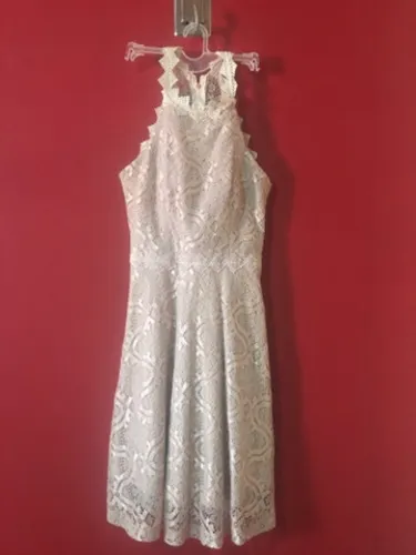Vestido cor Nude