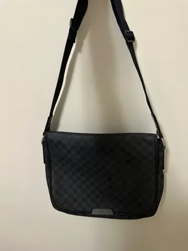 Bolsa Louis Vuitton Masculina