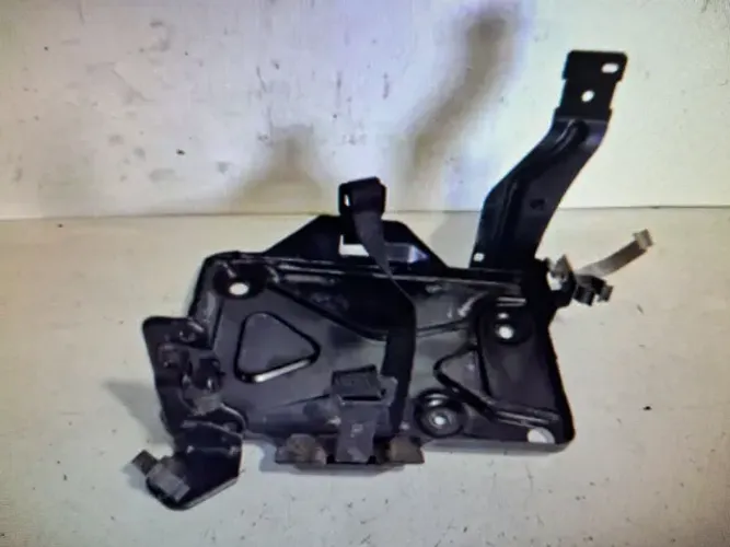 Suporte bateria fiat toro