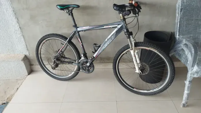 TSW Aro 26: A Bicicleta MTB Perfeita para suas Aventuras - 24 Velocidades, Shimano Altus e