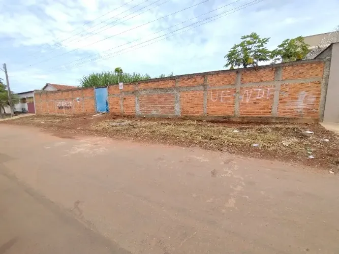 Lote Residencial Solar Ville, 300m2, 10mx30m, escriturado, murado, escorrido p/frente