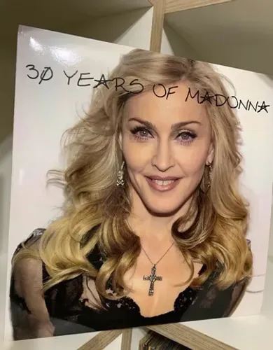 Madonna 30 Years Of vinil Branco/cinza  lp duplo importado