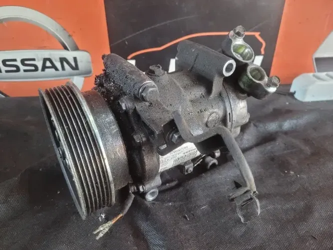 Compressor do Ar-Condicionado Renault Clio Megane Kangoo Twingo 2003 a 2016  *