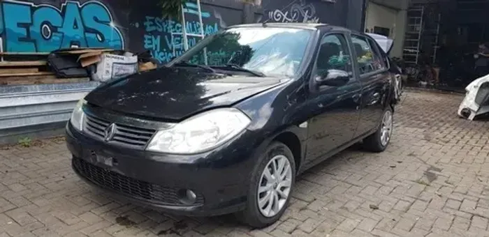 Sucata Renault Symbol 2011 - retirada de peças