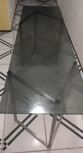 Mesa de Vidro Temperado com Base Industrial ? R$ 650 (Urgente!)