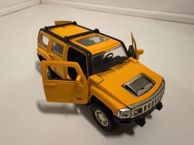 Hummer H3 2007 - Escala 1/32