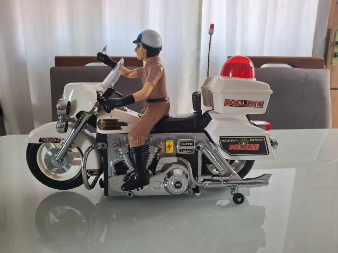 Motocicleta de Brinquedo Policial