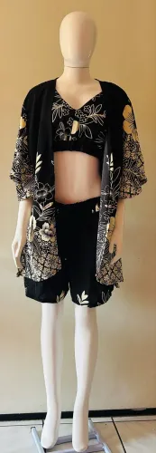 Conjunto kimono com 3 peças Floral Preto e Branco