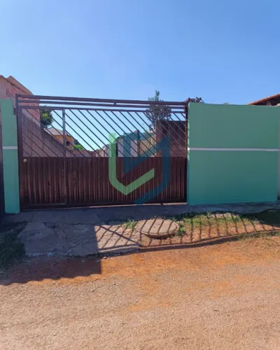 Vendo casa em condomínio setor Mansões Village em Aguas Lindas -GO