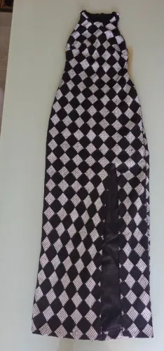 Vestido de festa - Detalhes em paetê