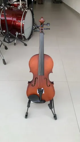 Violino Tander Model NV44C.
